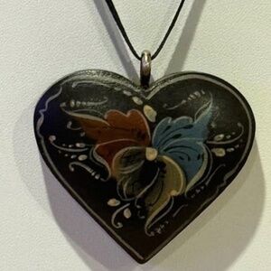 Art Deco Folk Art Wooden Heart Necklace Signed by L. Mueller